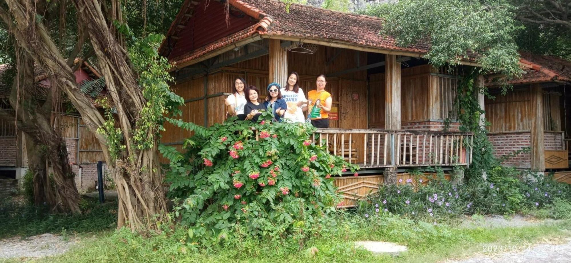 Trang An Lim Garden Hotel Xuan Son Exterior foto